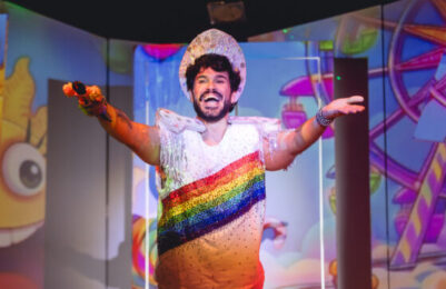 Tiago Iorc celebra dez anos  de Troco Likes com show na Concha